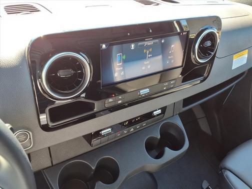 2025 Mercedes-Benz Sprinter 2500 144 WB