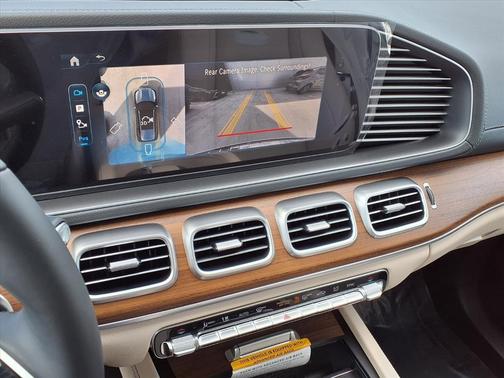 2026 Mercedes-Benz GLS 450 4MATIC