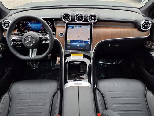 2025 Mercedes-Benz GLC 300 Base