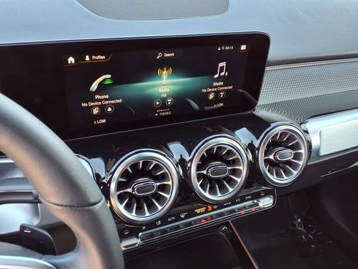 2022 Mercedes-Benz GLB 250 Base