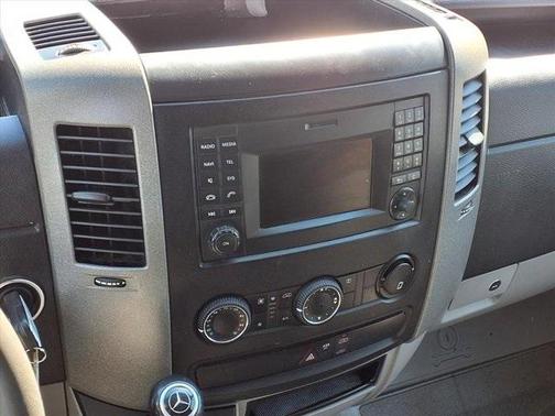 2014 Mercedes-Benz Sprinter 144 WB