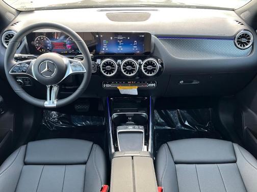 2025 Mercedes-Benz GLA 250 Base 4MATIC