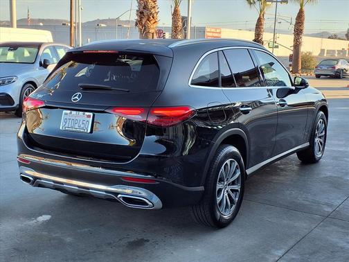 2025 Mercedes-Benz GLC 300 Base