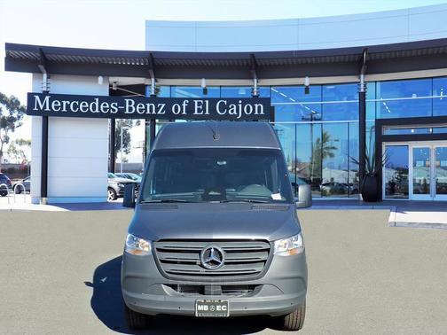 2025 Mercedes-Benz Sprinter 2500 High Roof