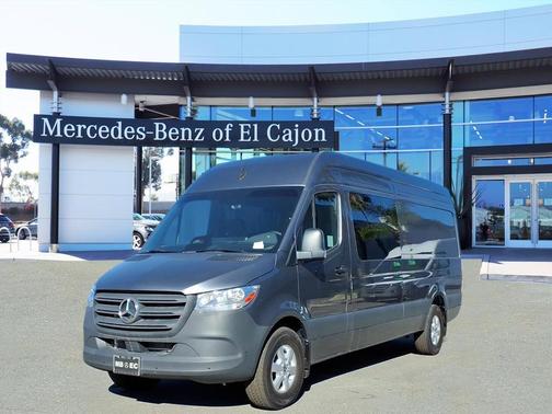 2025 Mercedes-Benz Sprinter 2500 High Roof