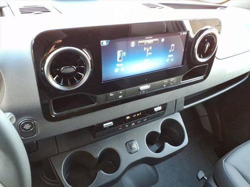 2026 Mercedes-Benz Sprinter 2500 144 WB