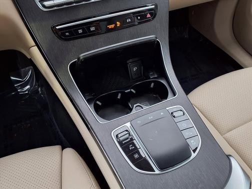 2020 Mercedes-Benz GLC 350e Base 4MATIC