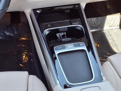 2025 Mercedes-Benz GLA 250 Base 4MATIC