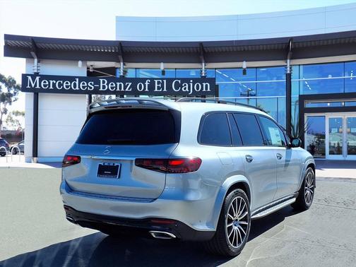 2026 Mercedes-Benz GLS 580 Base 4MATIC