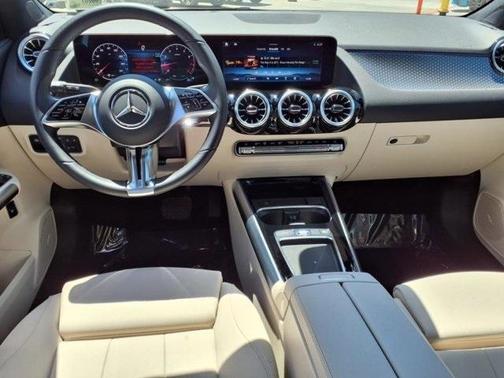 2025 Mercedes-Benz GLA 250 Base