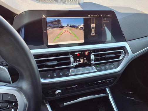 2022 BMW 330 i