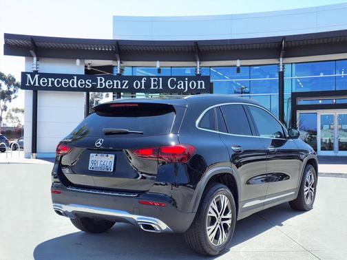 2025 Mercedes-Benz GLA 250