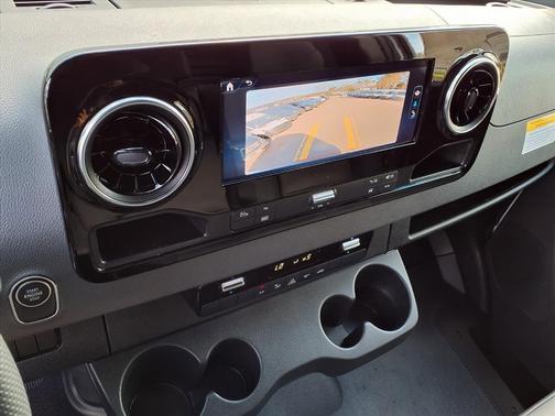 2026 Mercedes-Benz Sprinter 2500 144 WB