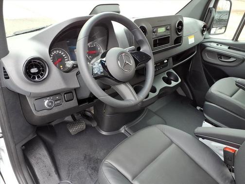 2025 Mercedes-Benz Sprinter 3500XD 170 WB High Roof Cargo