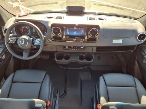 2025 Mercedes-Benz Sprinter 2500 144 WB