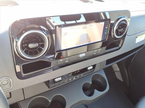 2025 Mercedes-Benz Sprinter 2500 144 WB
