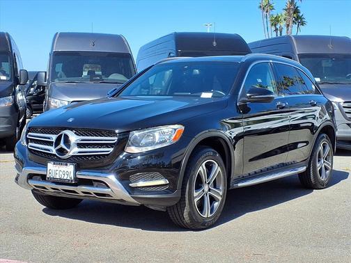 2017 Mercedes-Benz GLC 300 Base
