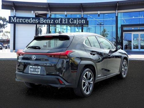 Caviar 2021 Lexus UX 250h Base