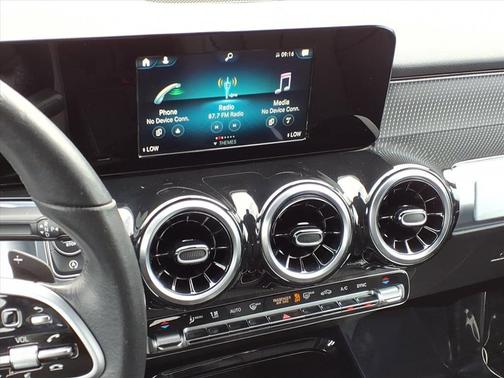 2021 Mercedes-Benz GLB 250 Base