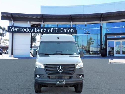 2026 Mercedes-Benz Sprinter 2500 Standard Roof