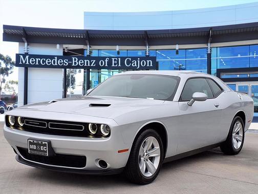 2023 Dodge Challenger SXT