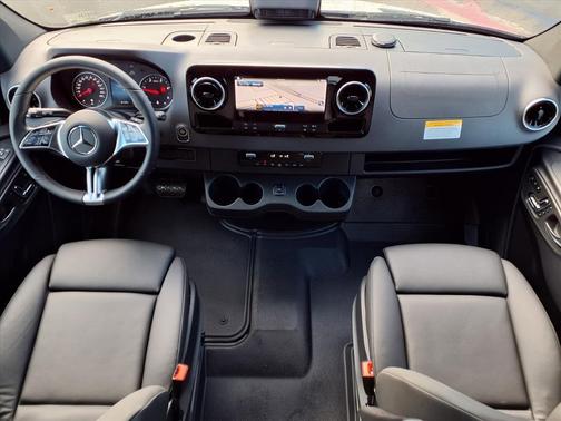 2025 Mercedes-Benz Sprinter 2500 144 WB