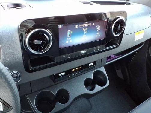 2026 Mercedes-Benz Sprinter 2500 170 WB