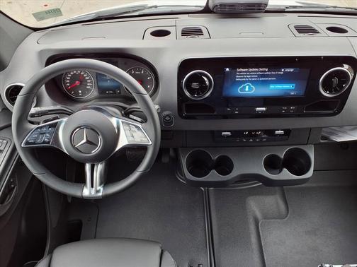 2025 Mercedes-Benz Sprinter 2500 144 WB