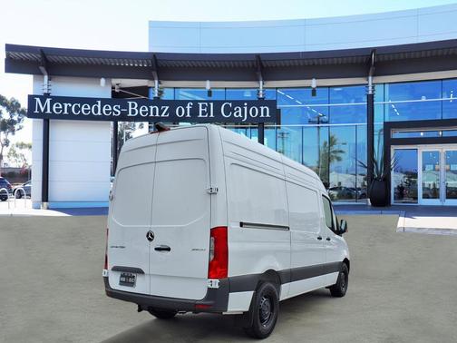 2025 Mercedes-Benz Sprinter 2500 144 WB