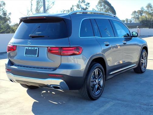 2026 Mercedes-Benz GLB 250 Base