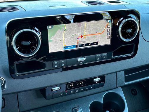 2024 Mercedes-Benz Sprinter 2500 144 WB