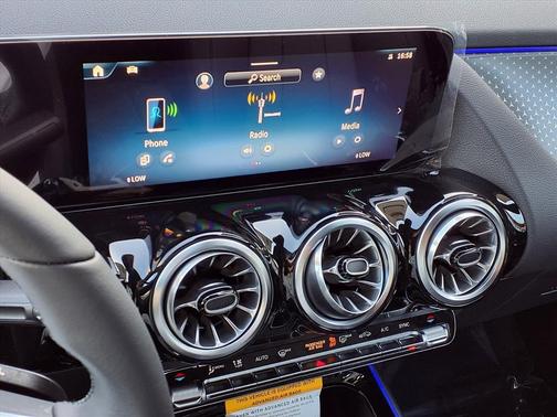 2026 Mercedes-Benz GLA 250 Base