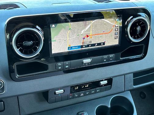 2024 Mercedes-Benz Sprinter 2500 144 WB