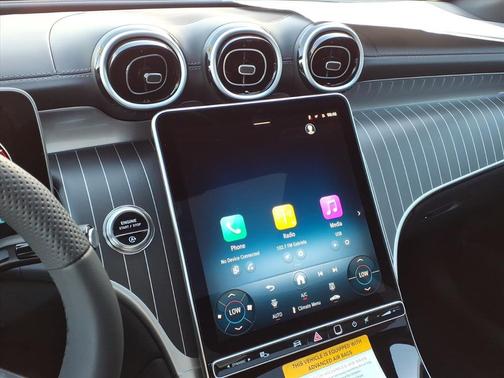 2026 Mercedes-Benz GLC 300 Base