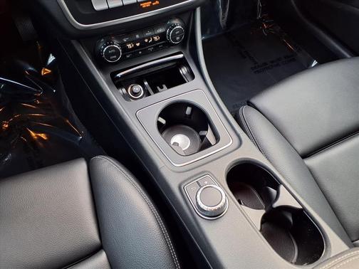 2020 Mercedes-Benz GLA 250 Base