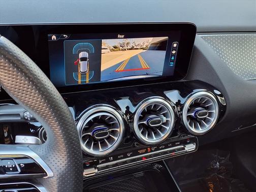 2025 Mercedes-Benz GLA 250 Base 4MATIC