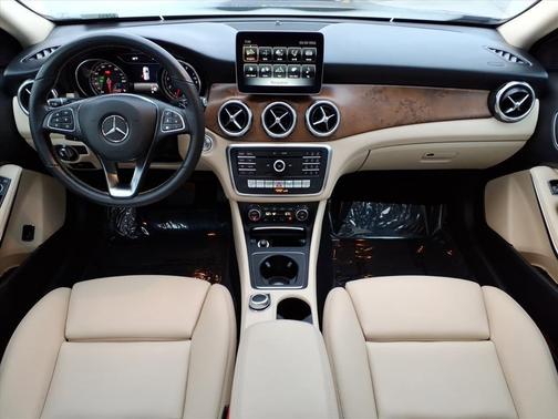 2019 Mercedes-Benz GLA 250 Base