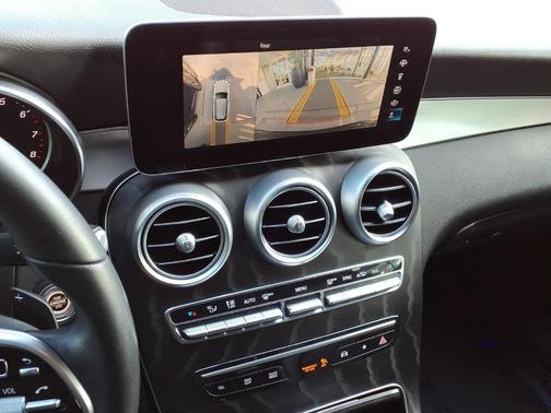 2021 Mercedes-Benz GLC 300 Base