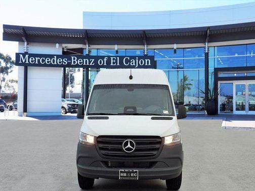 2026 Mercedes-Benz Sprinter 2500 144 WB
