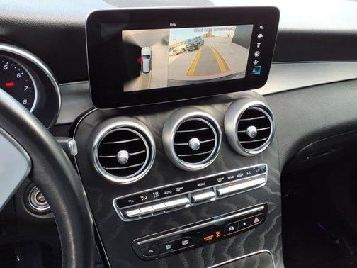 Black 2021 Mercedes-Benz GLC 300 Base