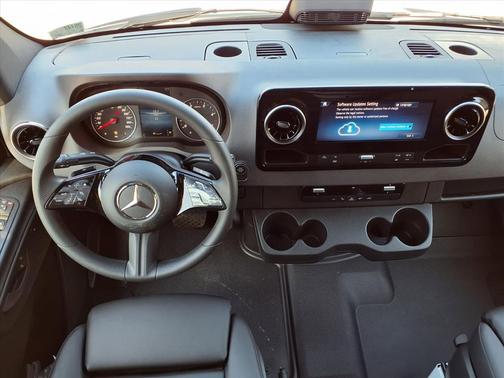 2025 Mercedes-Benz Sprinter 2500 144 WB