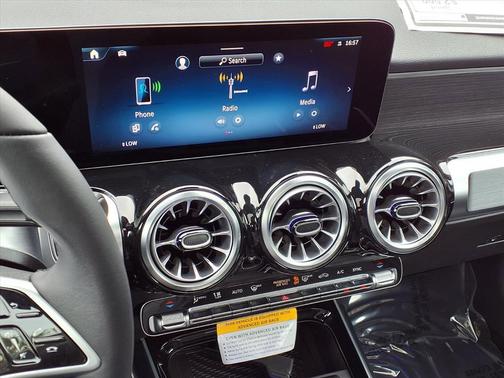 2026 Mercedes-Benz GLB 250 Base