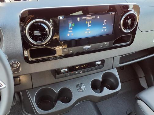 2025 Mercedes-Benz Sprinter 3500XD High Roof