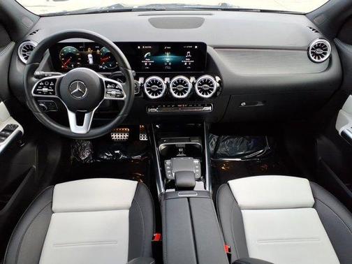 2023 Mercedes-Benz GLA 250 Base