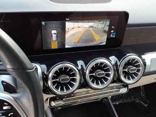 2023 Mercedes-Benz EQB 300 Base 4MATIC