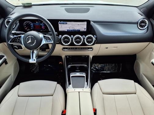 2025 Mercedes-Benz GLA 250 Base