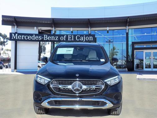 2026 Mercedes-Benz GLC 300 Base