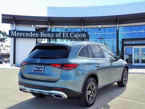 2026 Mercedes-Benz GLC 300 Base