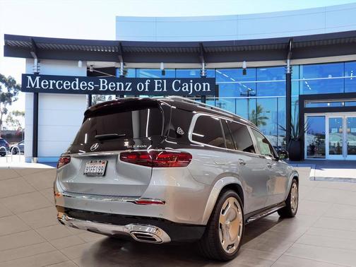 2025 Mercedes-Benz Maybach GLS 600 4MATIC