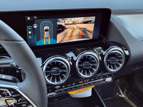 2026 Mercedes-Benz GLA 250 Base